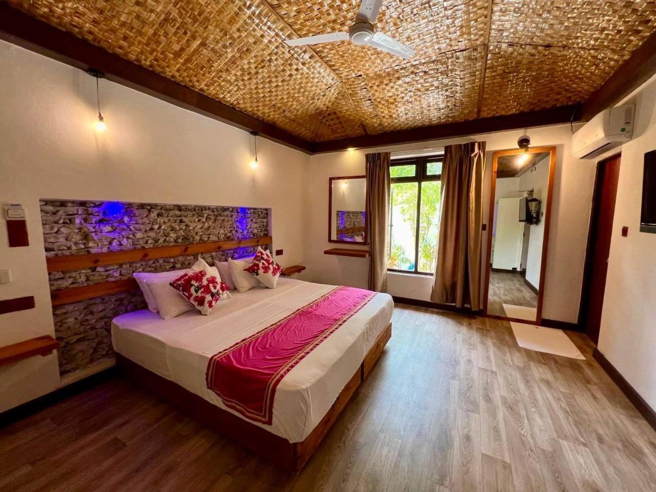 Bougan Villea Retreat Bodufolhudhoo Bagian luar foto