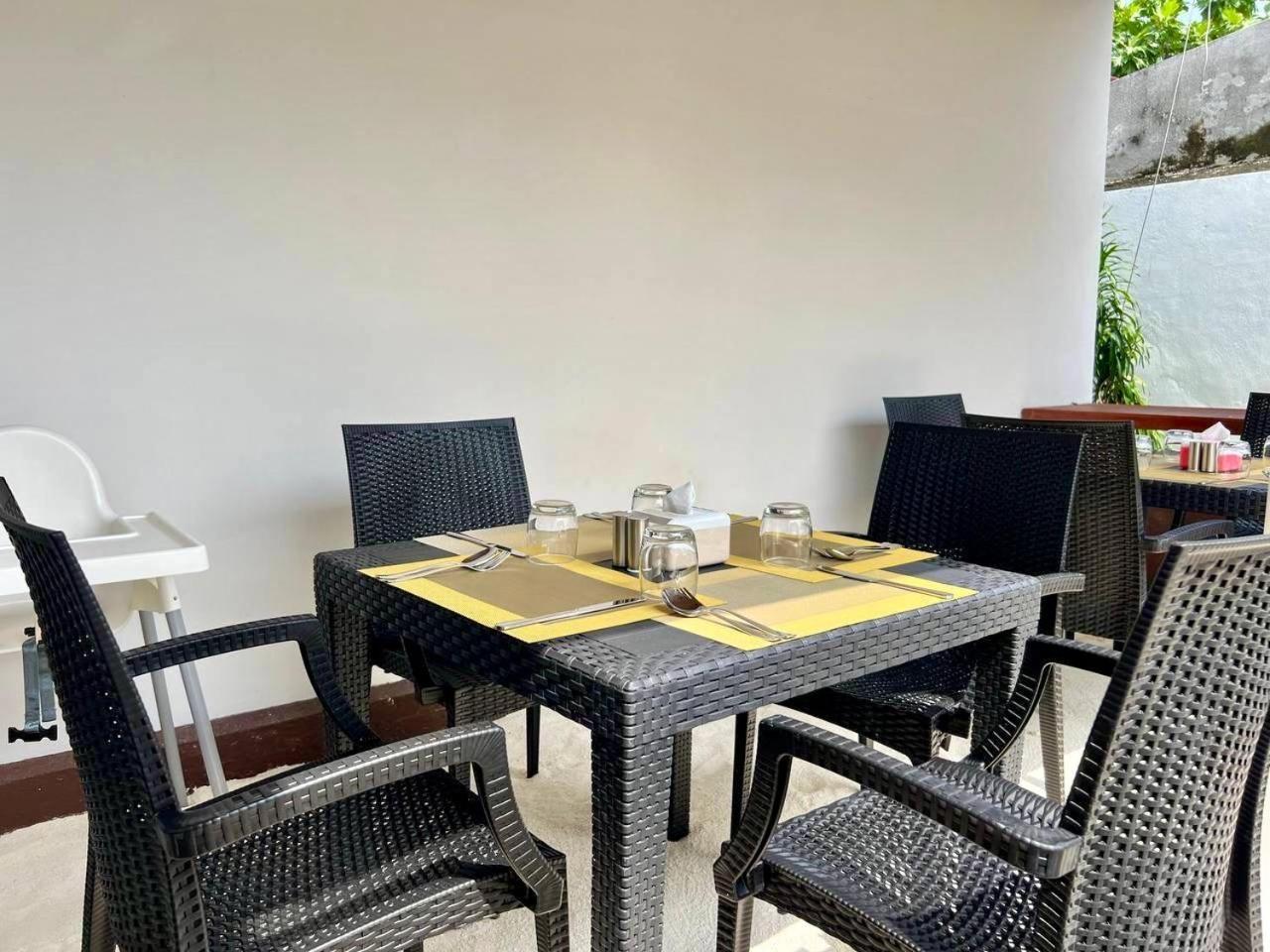Bougan Villea Retreat Bodufolhudhoo Bagian luar foto